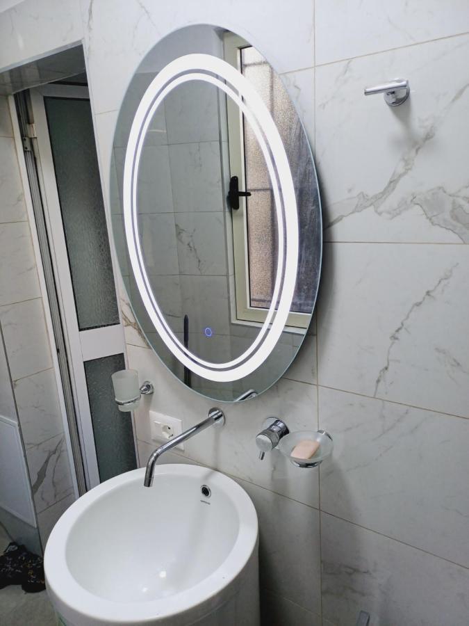 Regis Apartment Tirana Exterior foto
